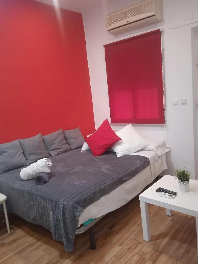 Apartment Estudio Cerca Del Carrefour Rosaleda Malaga